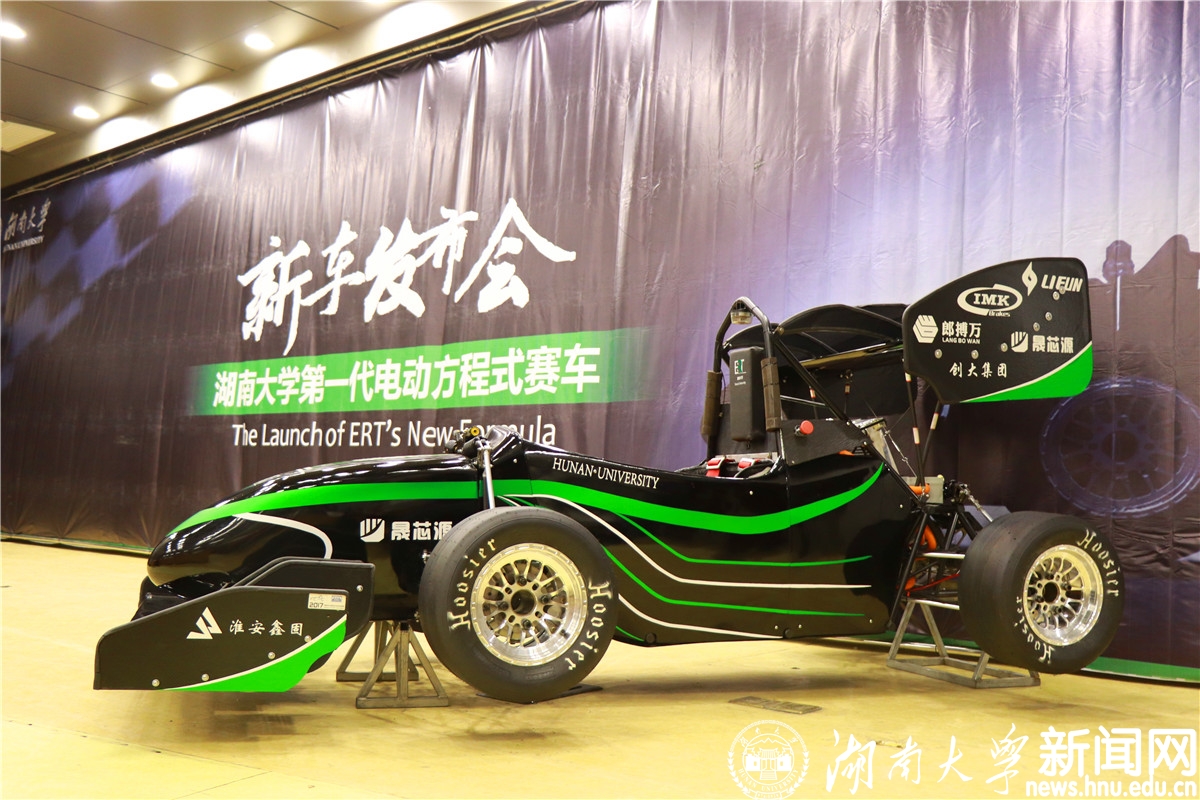 赛车3.jpg